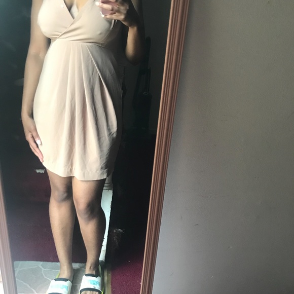 Sexy Brown - Love 21 - Off shoulder Dress - Picture 2 of 6